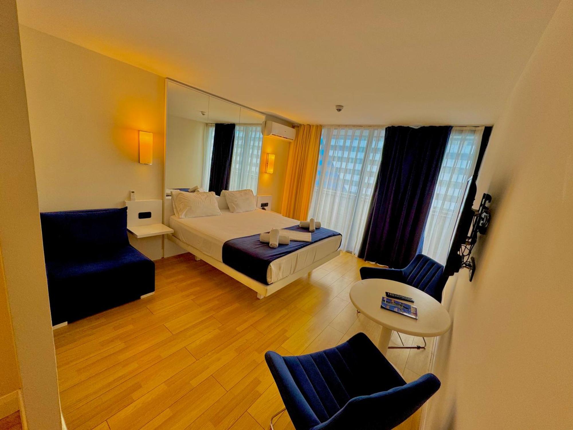 Vip Aparthotel Orbi City Sea View Batumi Exteriér fotografie